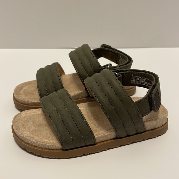 Toddler Boy’s Size 9 Green Strap Hook & Loop Closure Footbed Sandals - Picture 3 of 7